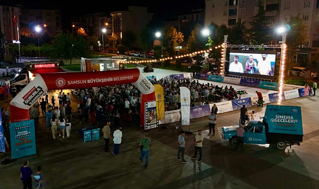 Samsun Büyükşehir Tüm İlçeleri Açık Hava Sinema Geceleri İle Renklendirdi! 