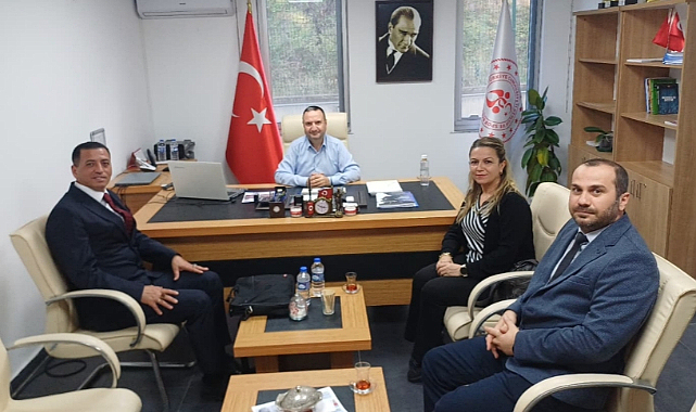 Devlet Memurları Sendikasından Turgut Özal Öğrenci Yurduna Ziyaret! 