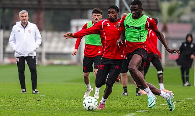 Samsunspor'da AEK Athens Mesaisi Başladı!