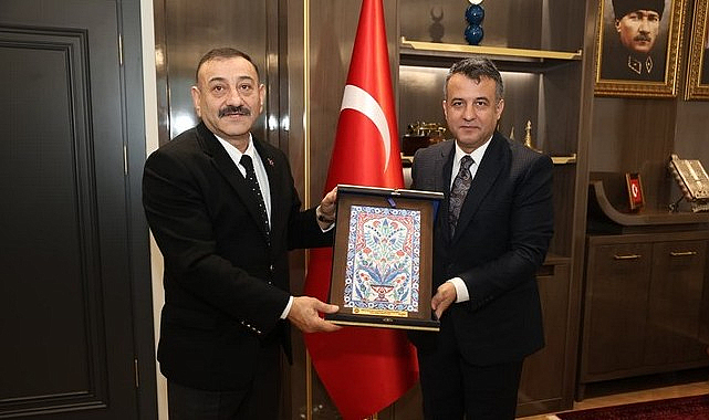 Başkan Doğan'dan Sinecek'e İstiklal Madalyası!