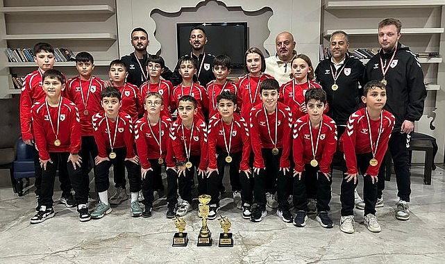 Samsunspor U11 Antalya’dan Şampiyon Dönüyor!