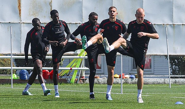 Beşiktaş Maçı Öncesi Samsunspor’da Teknik Ekibin Eli Güçlendi!