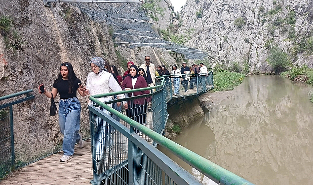 İlkadım’ın Gençlerinden Çorum’a Kültür ve Doğa Ziyareti!