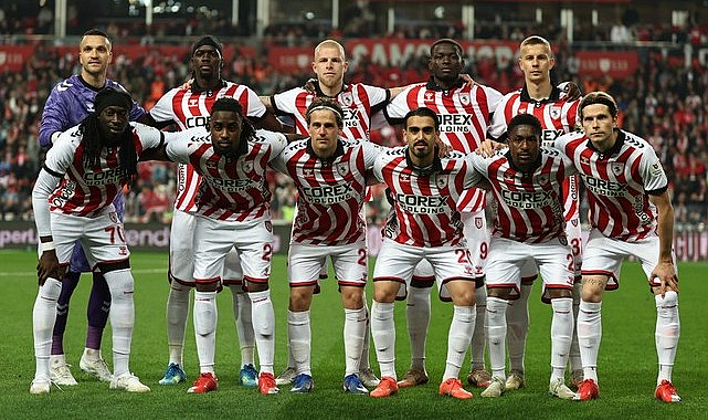 Samsunspor, Galatasaray'ı Resmen Dağıttı! 4-1