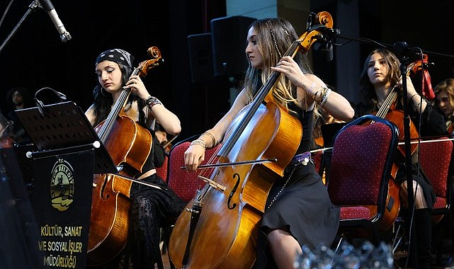 Atakum Belediyesi Çocuk ve Gençlik Orkestrası İlk Konserini Verdi!