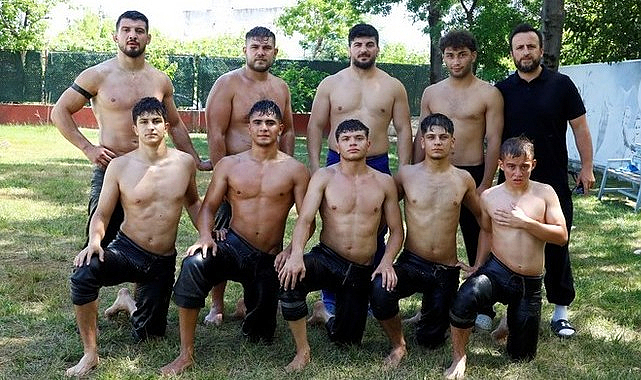 İlkadımlı Güreşçiler Kırkpınar’da Boy Gösterecek!