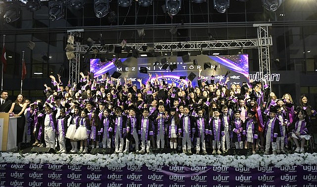 Samsun Uğur Okulları’nda Mezunlar Geleceğe Uğurlandı!