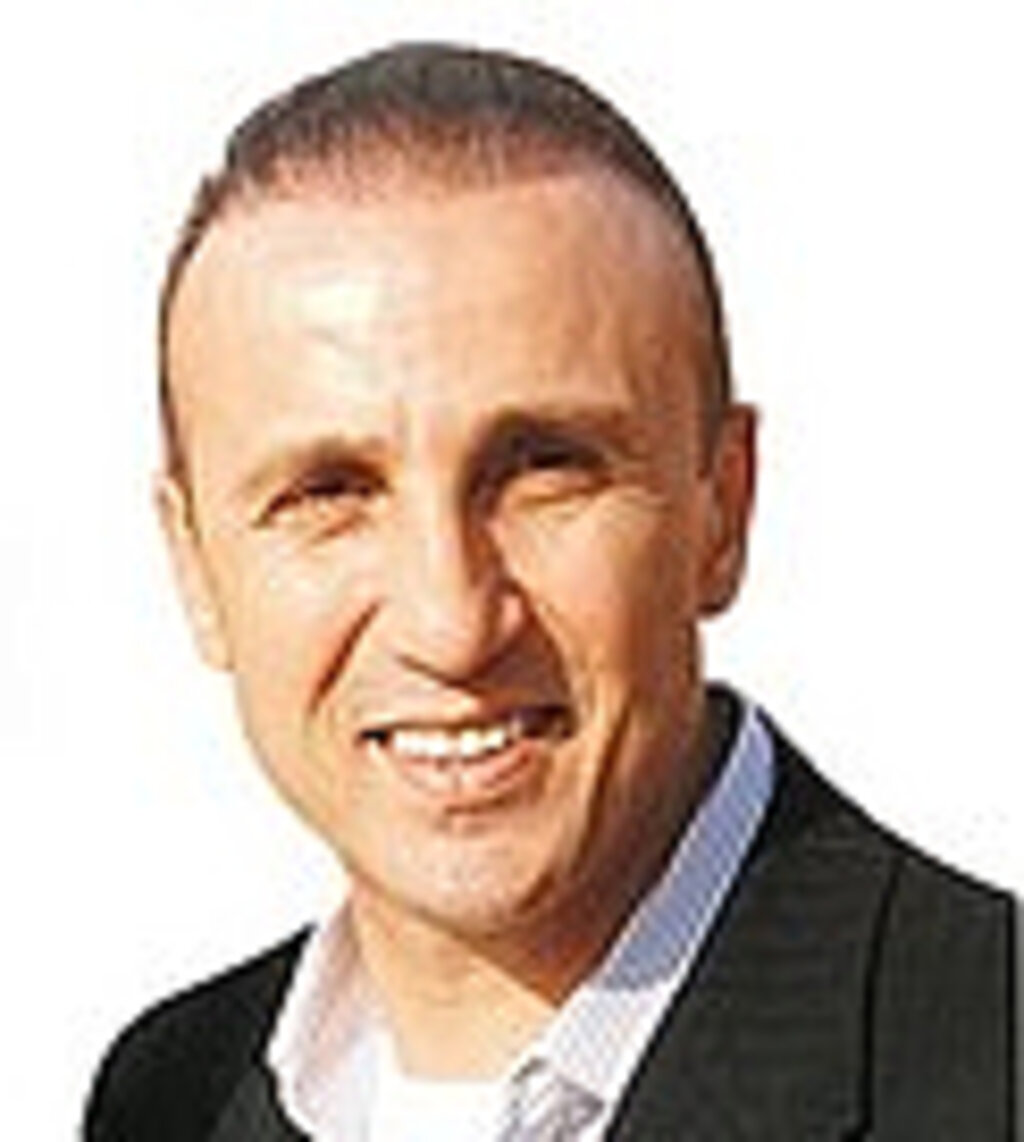 İKİ YANLIŞ DOĞRU ETMEZ